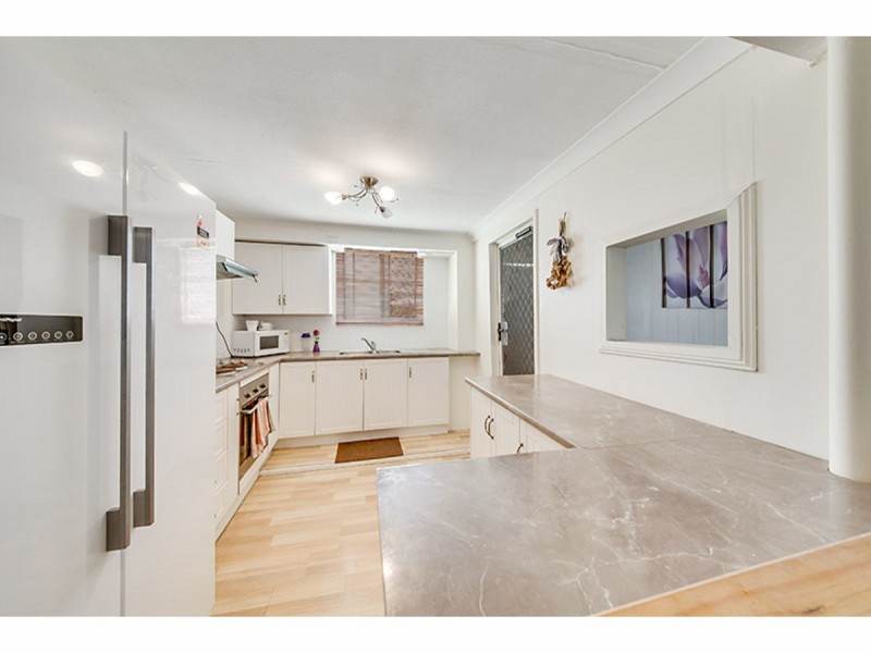 253 Richardson Road, Kawana QLD 4701